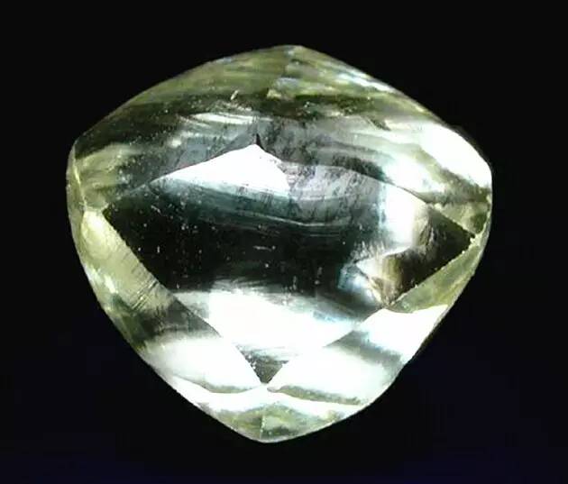 价值连城的极品石头,极品罕见石头图片大全