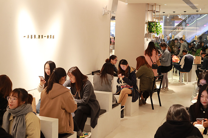 喜茶南京店铺位置,喜茶南京第一家店