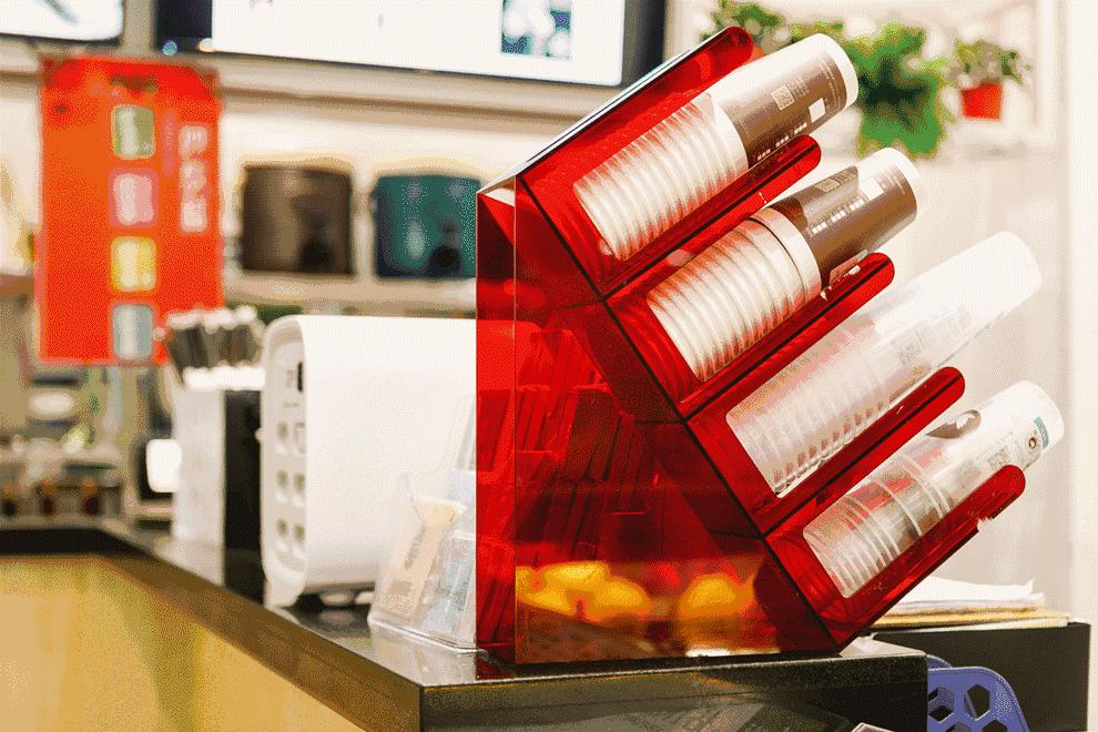 新一轮少女收割机首登天津，为何这家网红饮品店成为新街拍神器？