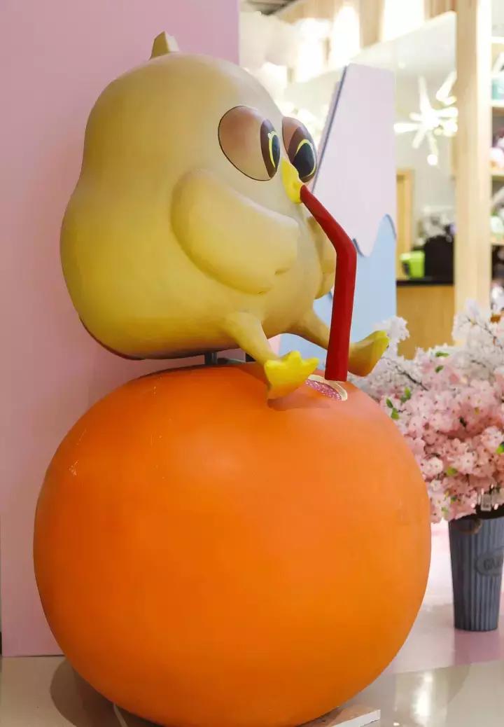 新一轮少女收割机首登天津，为何这家网红饮品店成为新街拍神器？