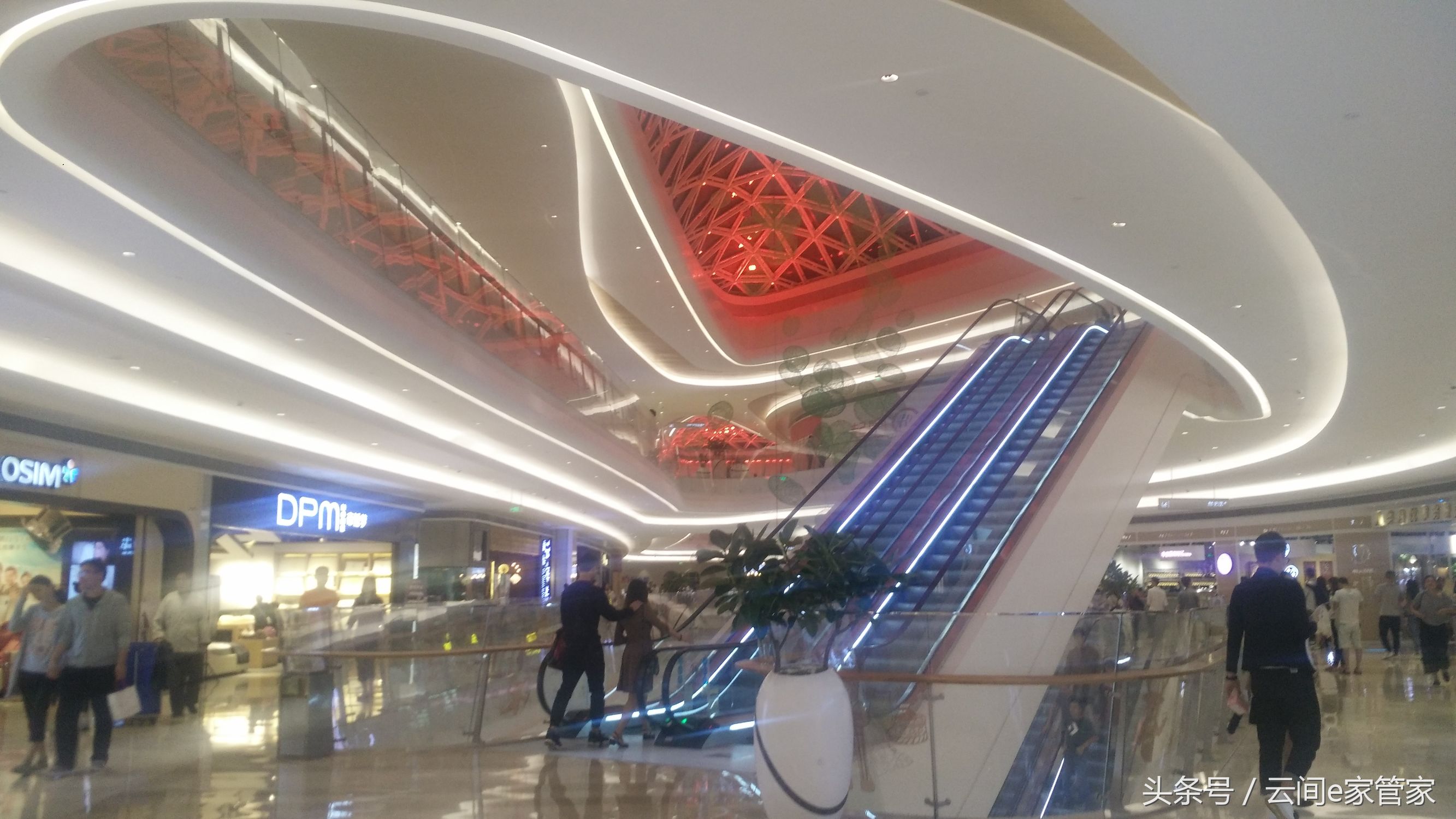 深圳最大壹方城购物广场,深圳最大商场龙华壹方天地