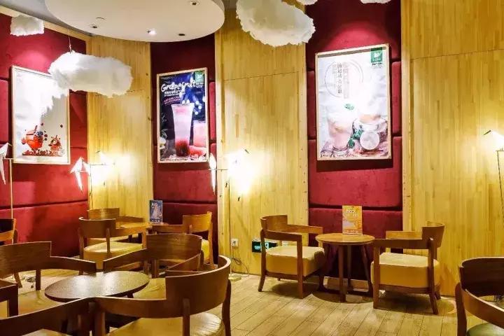 新一轮少女收割机首登天津，为何这家网红饮品店成为新街拍神器？