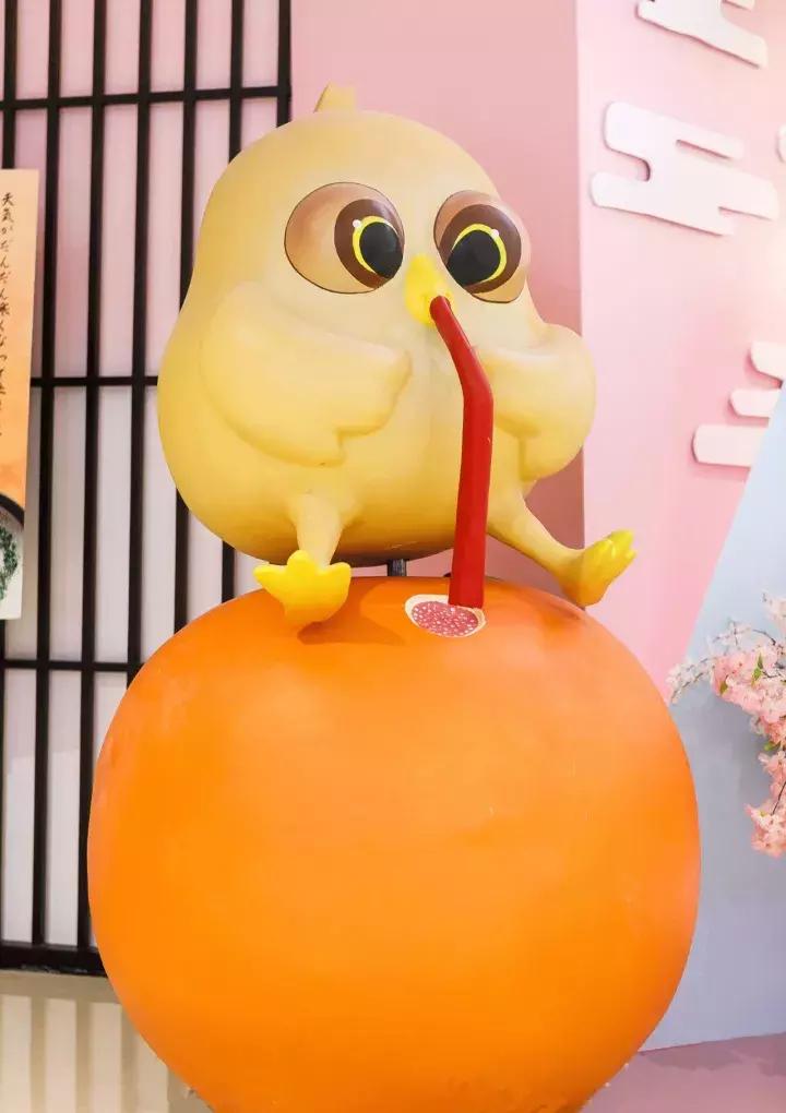 新一轮少女收割机首登天津，为何这家网红饮品店成为新街拍神器？