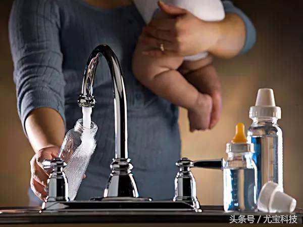 宝宝的奶瓶你真的消毒干净了吗,宝宝奶瓶怎么刷才正确呢