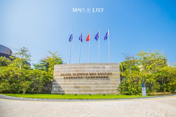 有独立泳池的度假酒店,这家酒店有12层楼