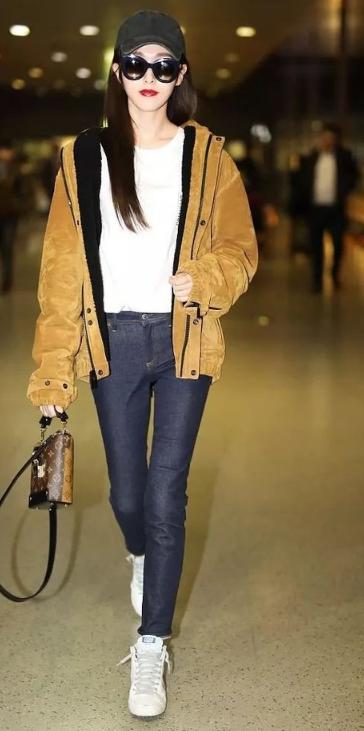 唐嫣代言施华洛世奇同款外套,唐嫣外套衣服