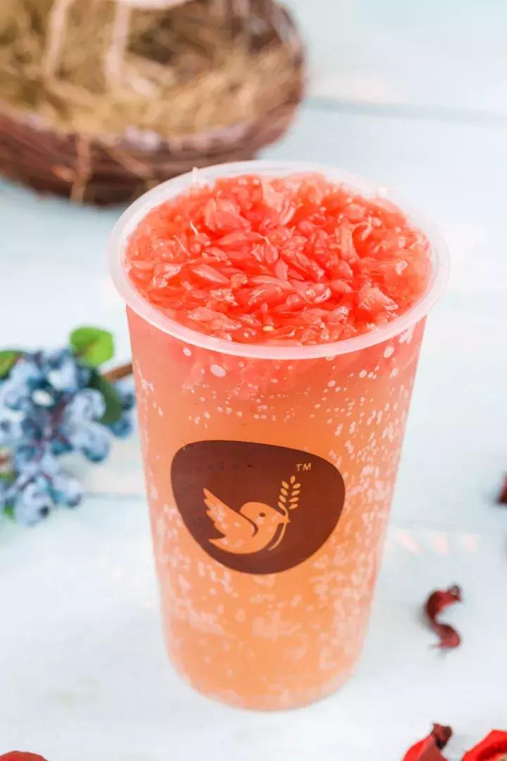 新一轮少女收割机首登天津，为何这家网红饮品店成为新街拍神器？