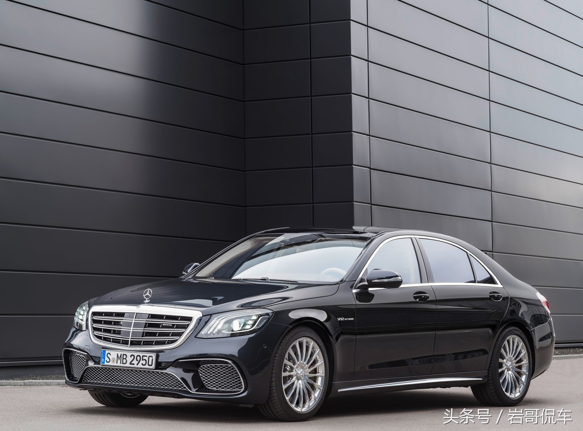 车漆修复用改色膜还是喷漆好,车漆花了是镀晶好还是全车喷漆好