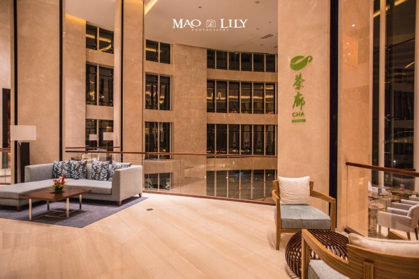 有独立泳池的度假酒店,这家酒店有12层楼