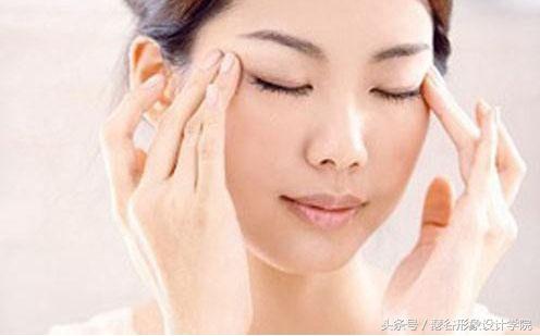 眼袋深最简单的去眼袋的方法,上眼袋大最简单的去眼袋的方法