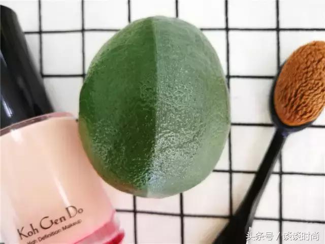 秋冬粉底测评:6款网红粉底,上妆清爽,无油腻感的居然是它……