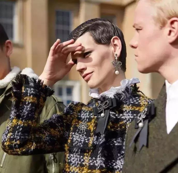 HM×Erdem联名款仙气十足，白菜价就能买到凯特王妃最爱的品牌