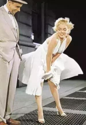 梦露最漂亮的高跟鞋,梦露赫本高跟鞋