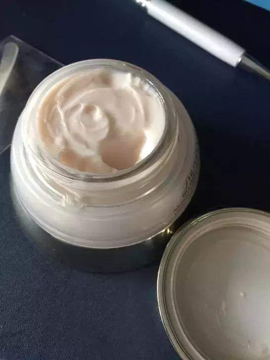 比较滋润抗老的面霜,比较平价滋润型的面霜