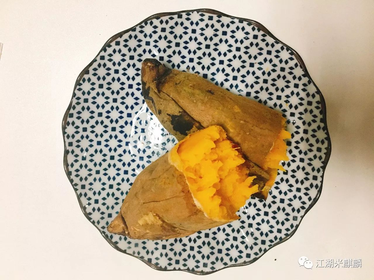 老字号烤红薯店,获嘉京城烤红薯