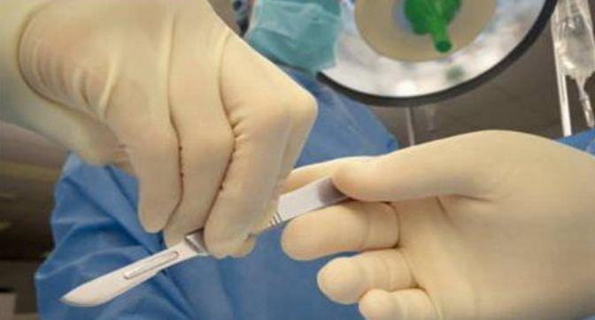 为什么顺产还要挨一刀,听听这些过来妈咪谈感受!