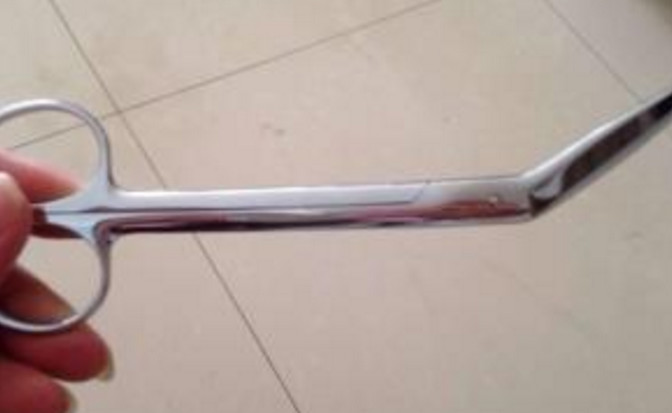 为什么顺产还要挨一刀,听听这些过来妈咪谈感受!