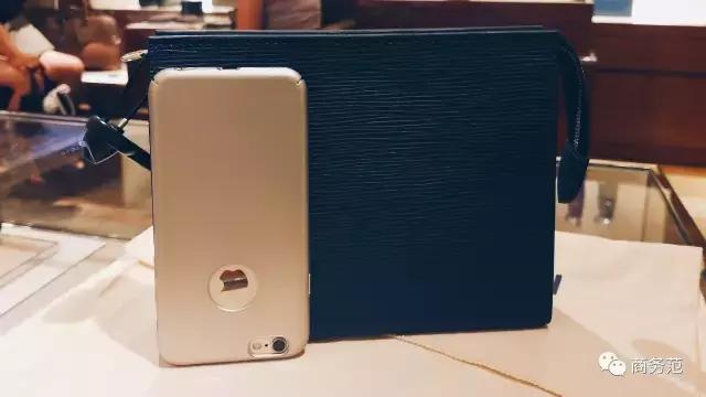 40块钱的阿玛尼粉底液是真的嘛,40多块钱阿玛尼