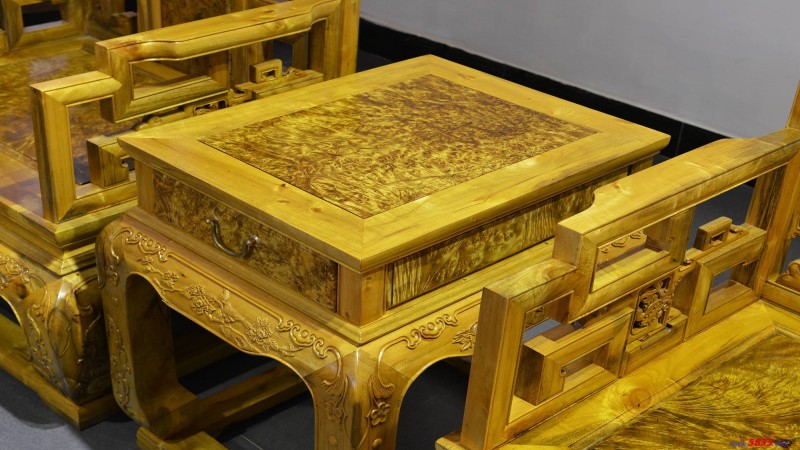 买实木家具木材注意事项,实木家具使用注意事项和护理