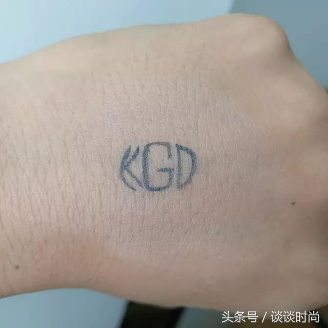 秋冬粉底测评:6款网红粉底,上妆清爽,无油腻感的居然是它……