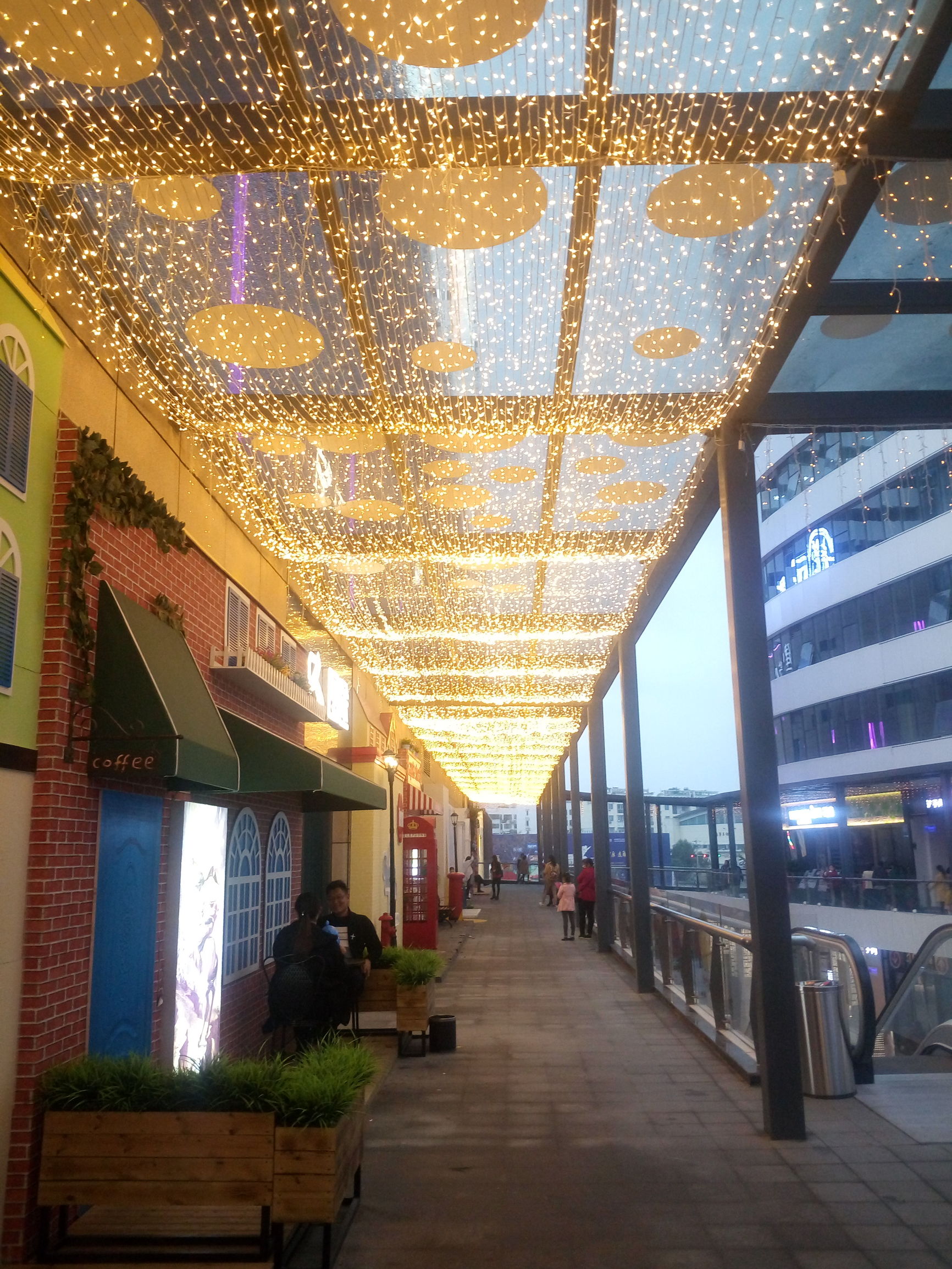 南阳商业新地标，建业凯旋广场，悦享时尚缤纷生活