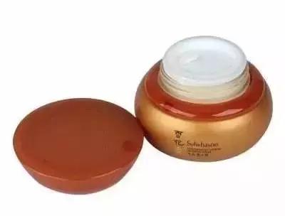 比较滋润抗老的面霜,比较平价滋润型的面霜