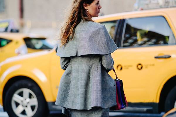 别人穿衣服好看自己穿就是不好看,为什么有人穿格子土气