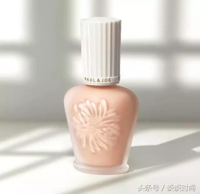 秋冬粉底测评:6款网红粉底,上妆清爽,无油腻感的居然是它……