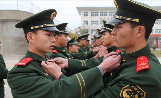 解放军军衔等级列兵,兵等级以及军衔介绍