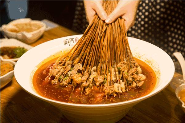 从成都来贵阳的厕所串串是什么鬼！现在吃饭都不能好好吃了？