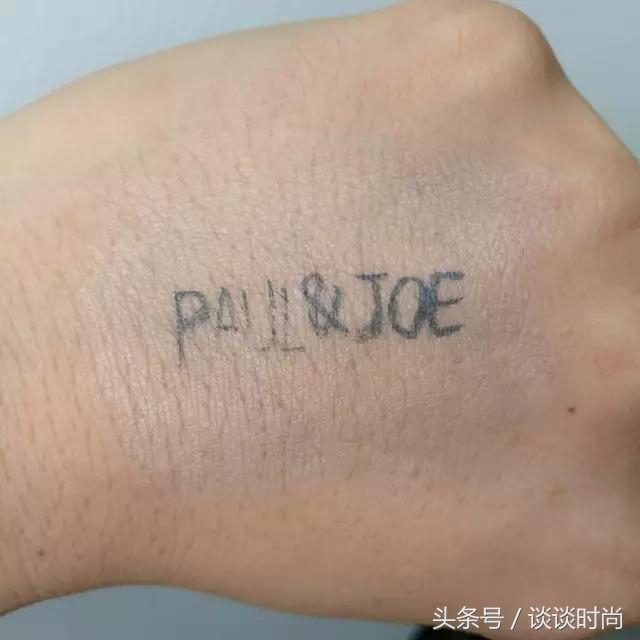 秋冬粉底测评:6款网红粉底,上妆清爽,无油腻感的居然是它……