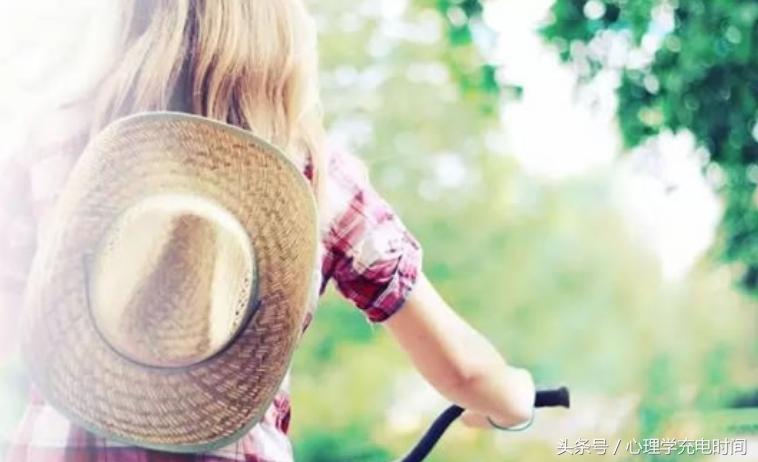 爱自己最简单的6个心理学方法,心理专家教你爱自己的十种方法