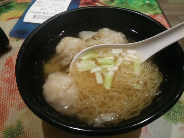 玩遍香港攻略,香港怎么玩最省钱攻略