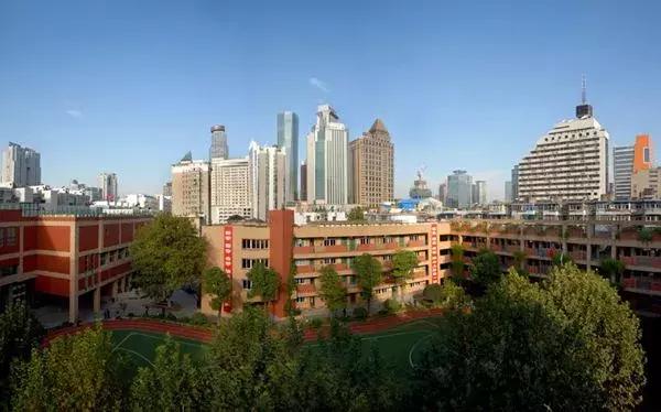 鍗椾含鐧惧勾鑰佹牎灏忓,鍗椾含鐧惧瞾瀛︽牎