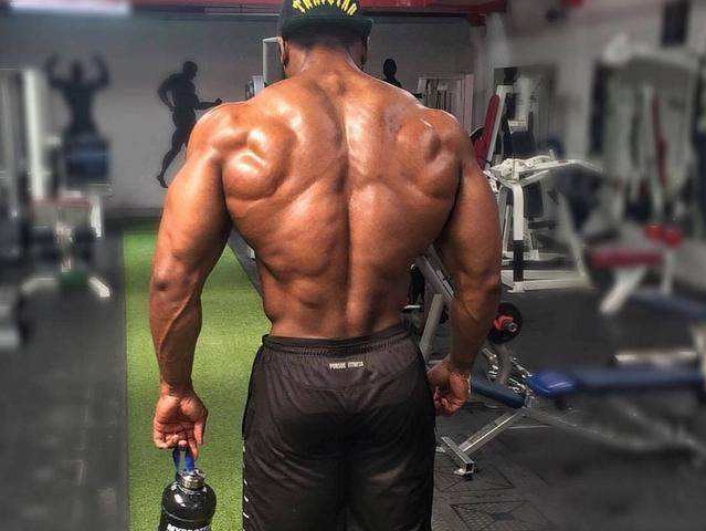 怎么锻炼下背部肌肉最有效,有效的锻炼背部肌肉的方法