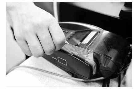 线上“虚拟套现”:是创业还是传销?