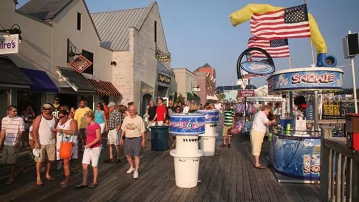 美国洛杉矶奥特莱斯购物,美国洛杉矶奥莱购物篇