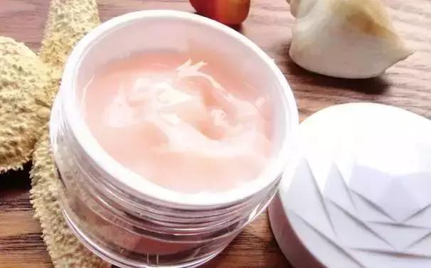 比较滋润抗老的面霜,比较平价滋润型的面霜