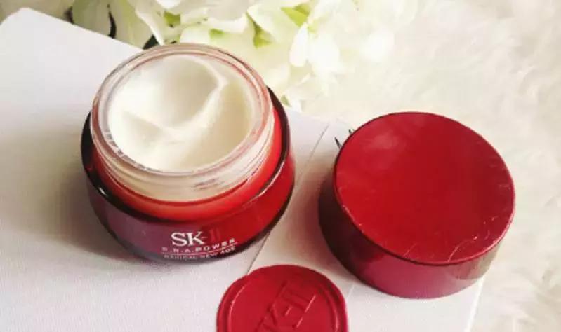 比较滋润抗老的面霜,比较平价滋润型的面霜