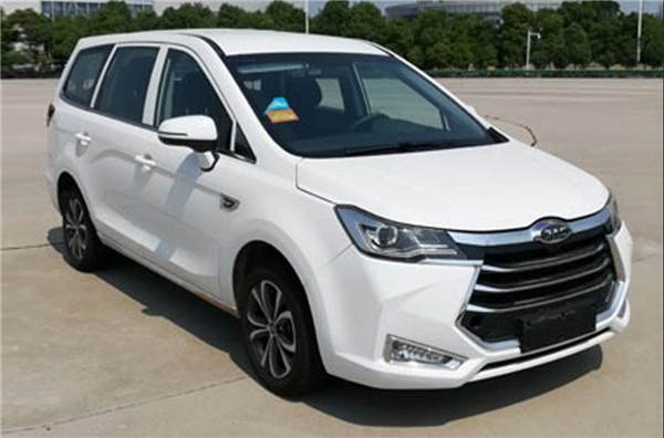 江淮瑞风全新mpv曝光,江淮瑞风2018款m6旗舰版4座