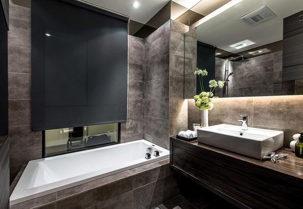 家里灯太暗了能换led灯泡吗,家里太暗换亮瓦