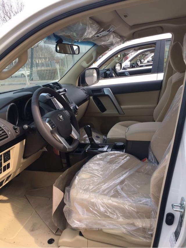 天津港丰田霸道17款4000最新价格,丰田霸道270017款多少钱