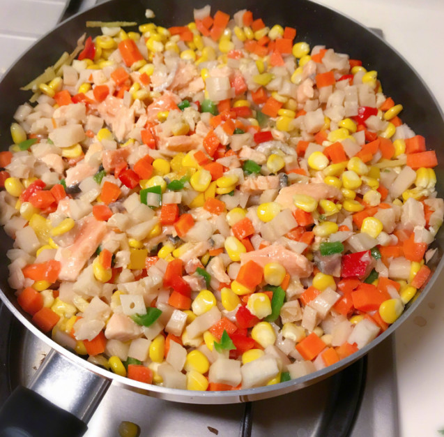 谢娜午餐吃什么,谢娜做饭吃的什么菜