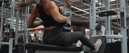 六个打造宽大背部肌肉的训练动作,5个简单的背部训练动作