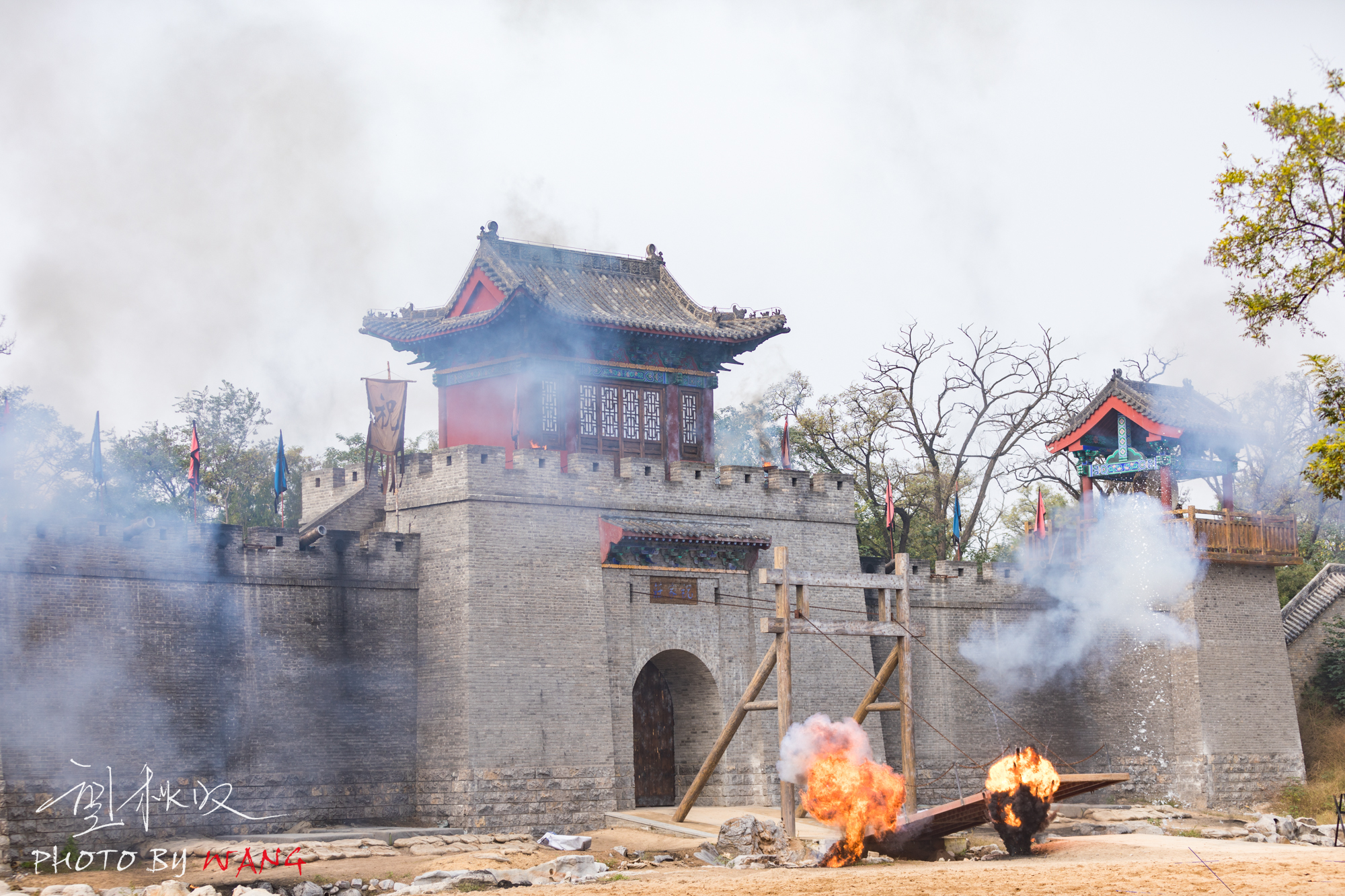 刀光剑影,攻城拔寨,你是梁山,我是祝家庄