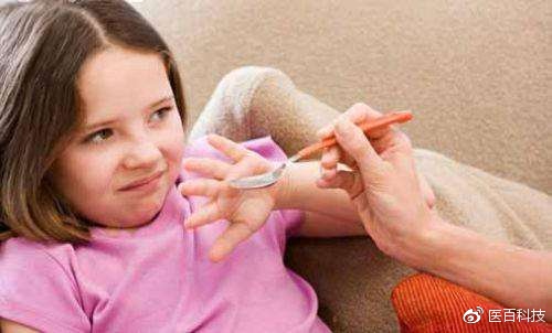 孩子吃药困难的小诀窍,儿童吃药苦小妙招