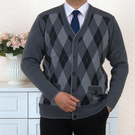 长款毛线开衫搭配高级感,常规款毛线开衫怎么搭配