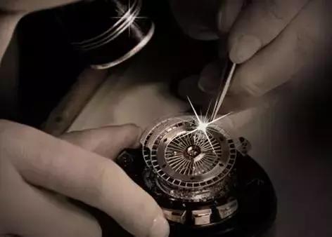 英纳格机械表保养一次多少钱,瑞士机械表多长时间保养一次