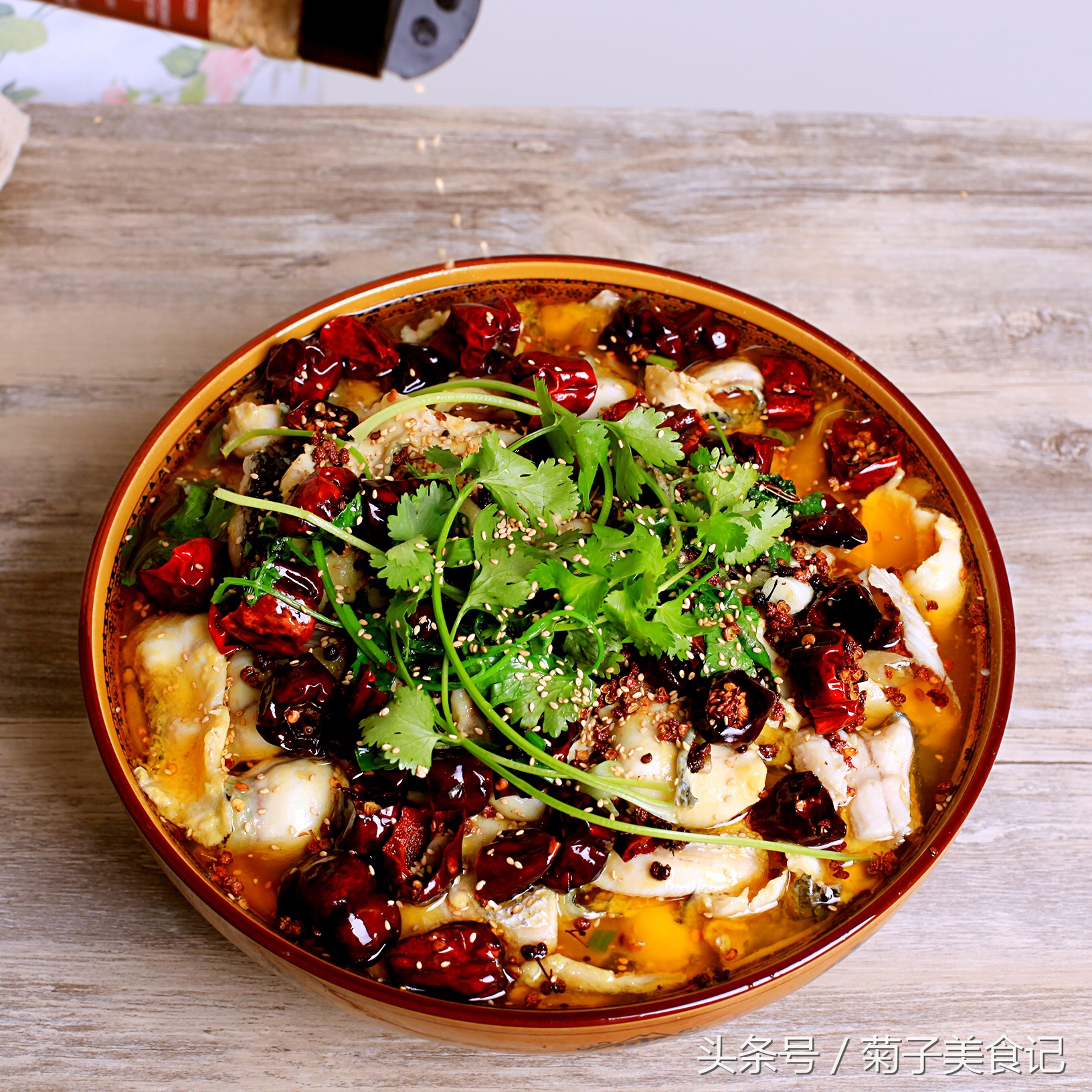 鱼片爽滑细嫩,花鲢水煮活鱼怎么切鱼片