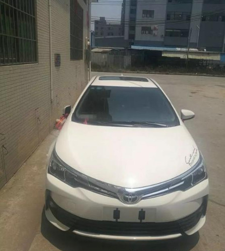 卡罗拉1.2精英版怎样开天窗,卡罗拉怎么开天窗